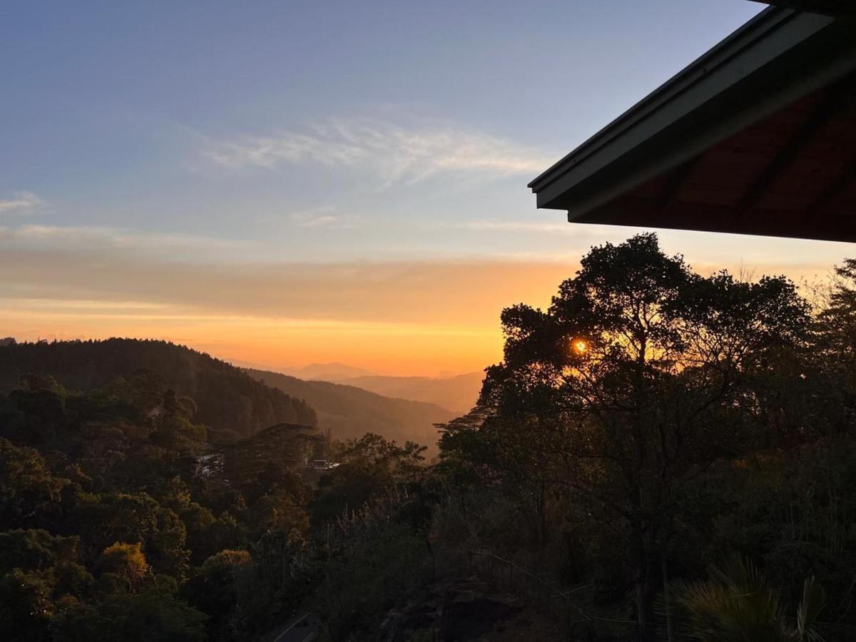 The Grand Hills Bed and Breakfast Κάντι Εξωτερικό φωτογραφία