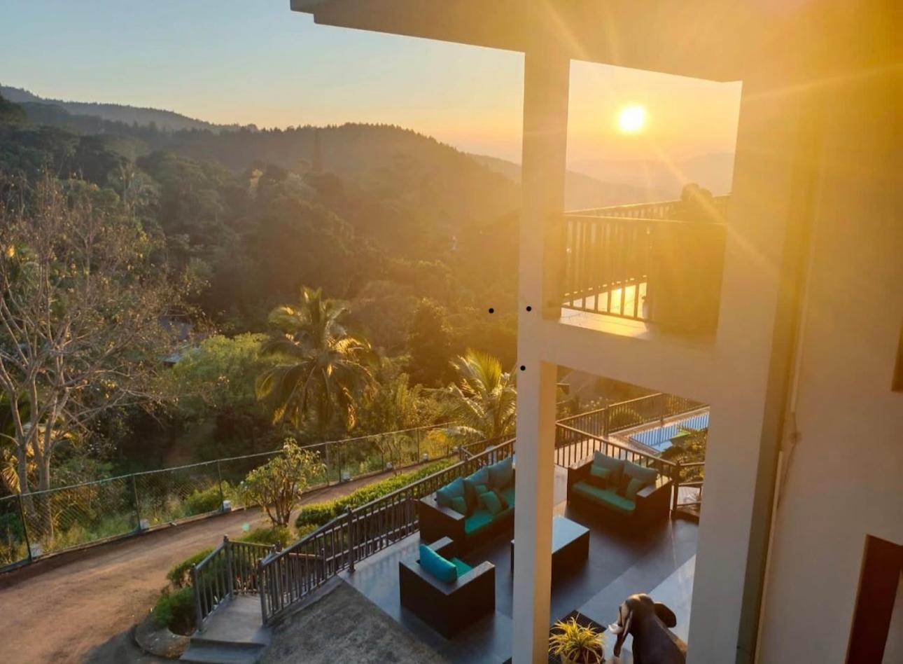 The Grand Hills Bed and Breakfast Κάντι Εξωτερικό φωτογραφία